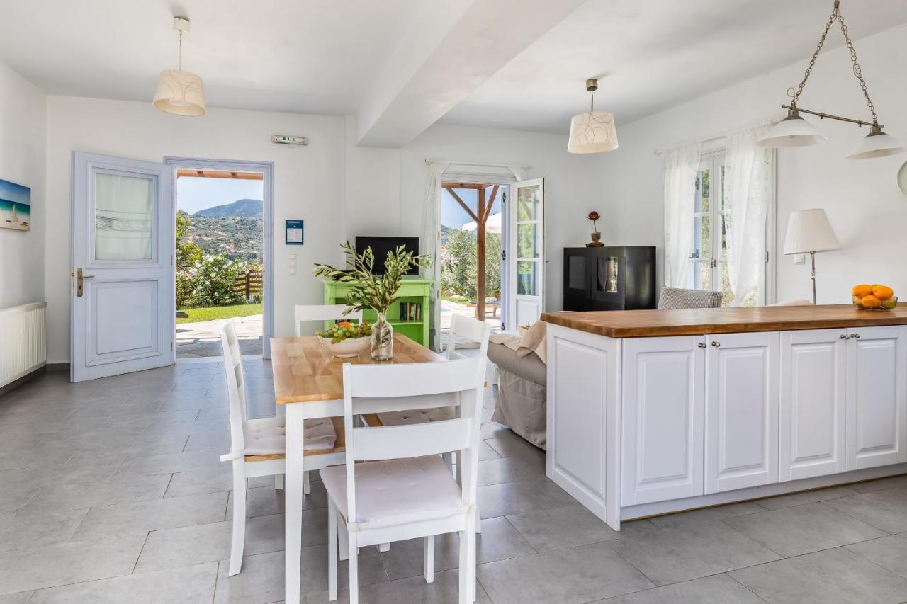 Villa Rodia With Swimming Pool On Skopelos Island Extérieur photo