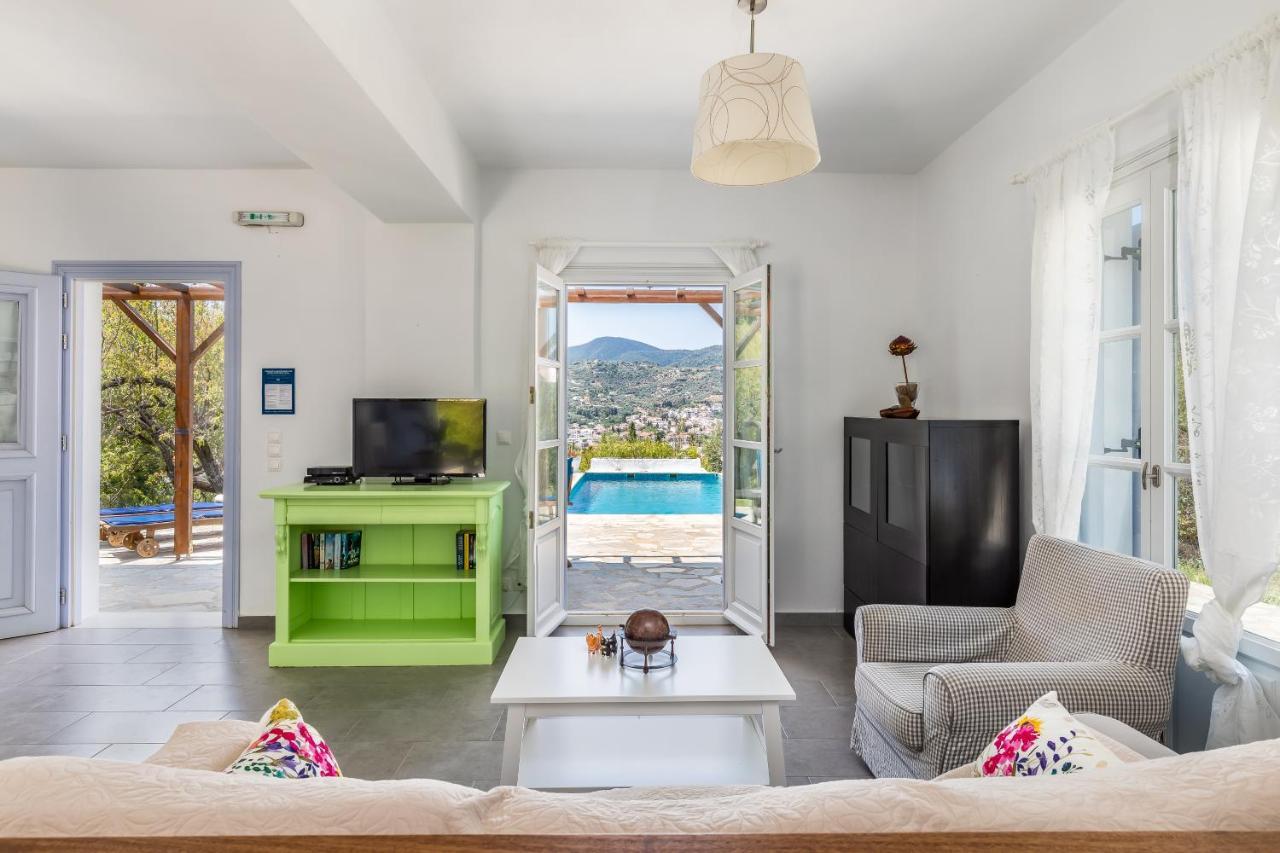 Villa Rodia With Swimming Pool On Skopelos Island Extérieur photo