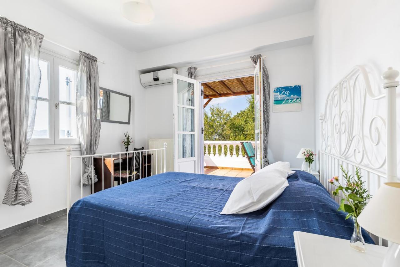 Villa Rodia With Swimming Pool On Skopelos Island Extérieur photo