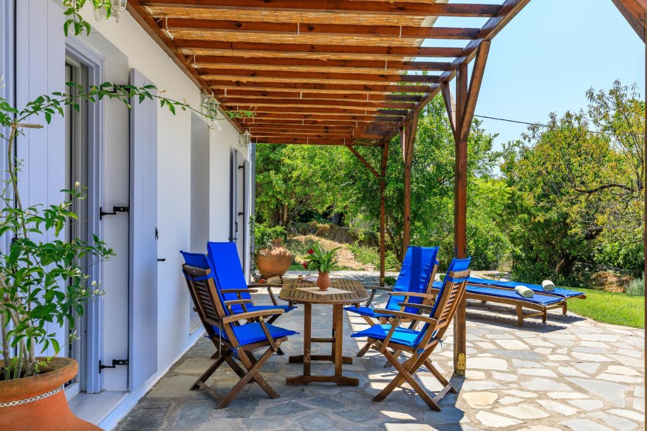 Villa Rodia With Swimming Pool On Skopelos Island Extérieur photo